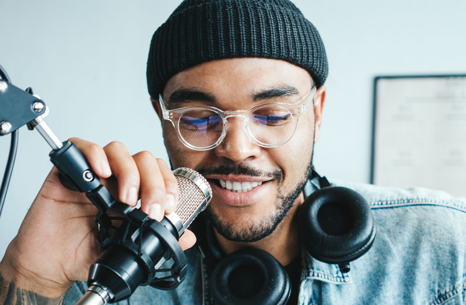 Framing Listener Behavior